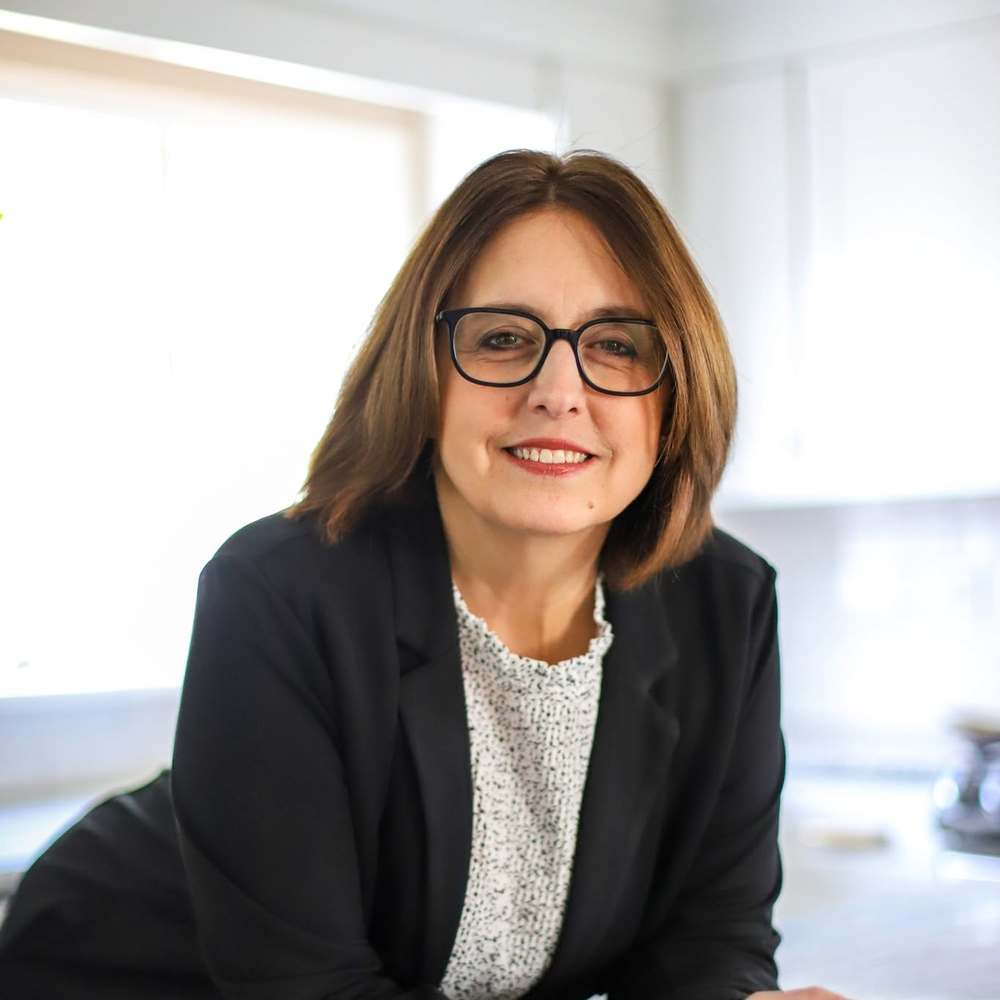 Meet your Posher, Jeanne